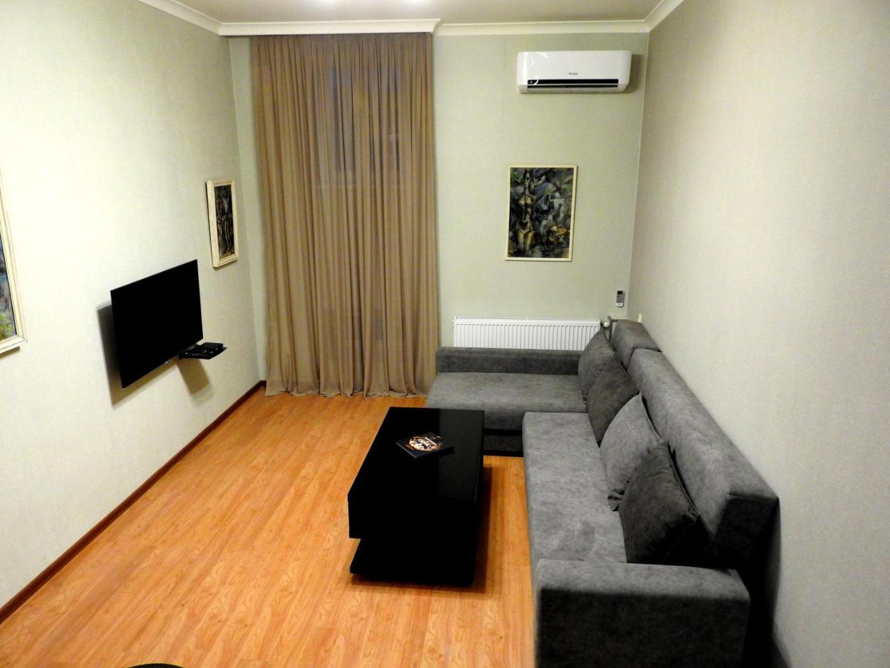 New Tbilisi Terrace Apartment Bagian luar foto