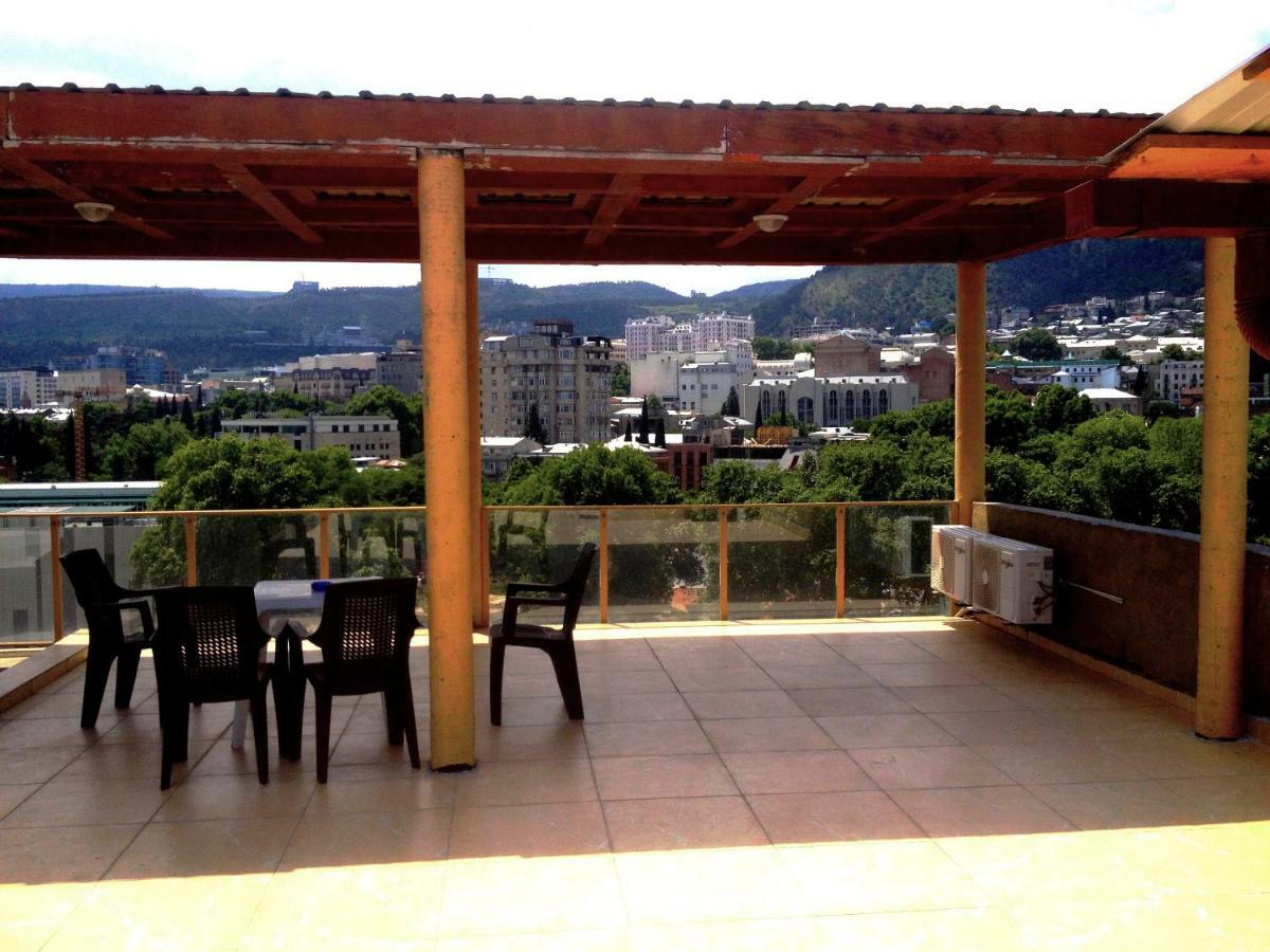 New Tbilisi Terrace Apartment Bagian luar foto